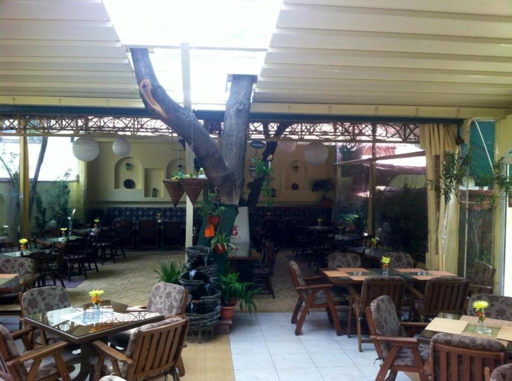 Gala-Garden Hotel บิโตลา ภายนอก รูปภาพ