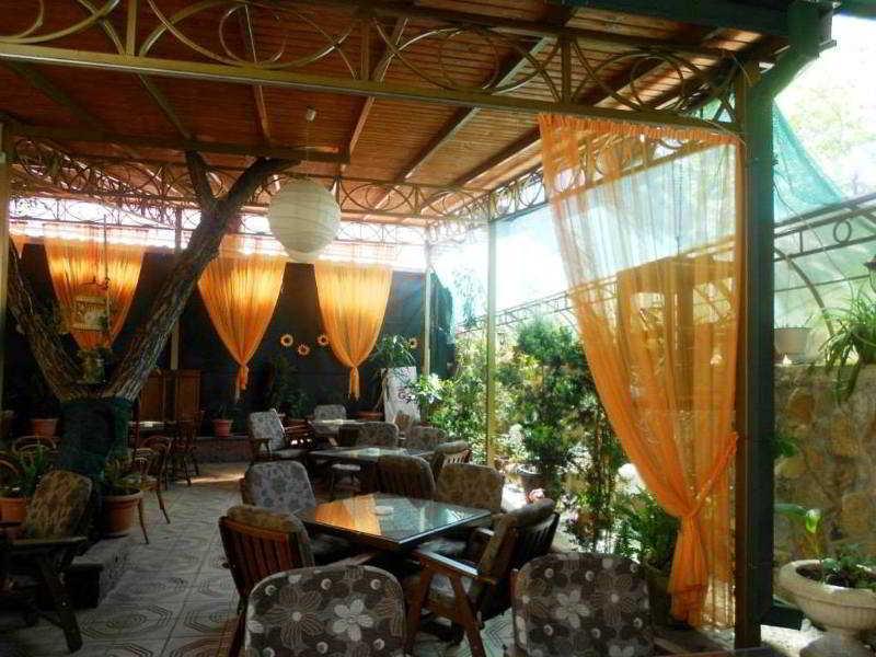 Gala-Garden Hotel บิโตลา ภายนอก รูปภาพ